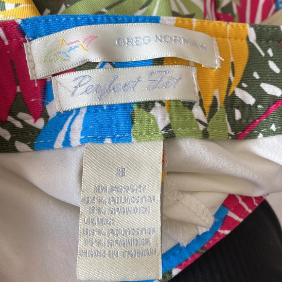 Greg Norman perfect fit skort - Picture 3 of 5